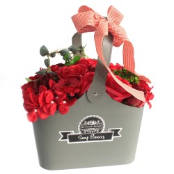 Cesto buquê de flores em sabonete - vermelho -...