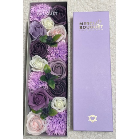 Cutie lunga - Trandafir de lavanda si garoafa - Buchet de flori de sapun - 28x8x8.5cm