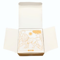 Vela Mágica con Flores y Gemas Hop Hare - El León - Vela Cera de Soja hecha a mano - 8,8x5cm
