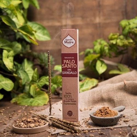 Incienso Palo Santo con Sándalo Sagrada Madre - Sahumerio 8 varillas gruesas