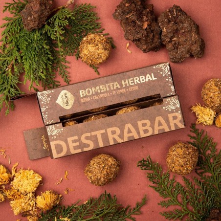 Bombitas Herbales Destrabar Sagrada Madre Mirra, Caléndula, Te Verde y Cedro -  4 bombitas