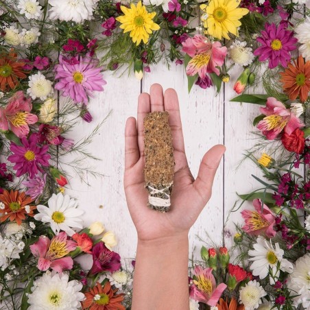 SAHUMITO SAGRADA MADRE - SIR ȘI PALO SANTO - CURĂȚINE ȘI ARMONIE - IERBE NATURALE ȘI RĂȘINI - FACUT MANUAL