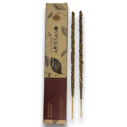 Palo Santo Räucherstäbchen und Sandelholz...