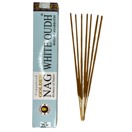 Incenso White Oudh GOLDEN NAG Fragrância White Oudh Vijayshree - 1 Pacote de 15gr.