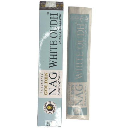 Incenso White Oudh GOLDEN NAG Fragrância White Oudh Vijayshree - 1 Pacote de 15gr.