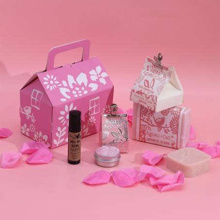 Agnes & Cat Flourish and Happiness Wellbeing Set - Sapone fatto a mano, shampoo solido, balsamo per le labbra e olio roll-on