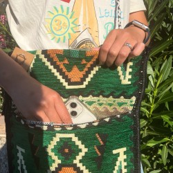 Bolso bandolera de fiesta Kilim verde esmeralda  - 3