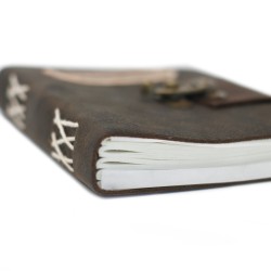 Cuaderno de Cuero Confesiones (7x5")